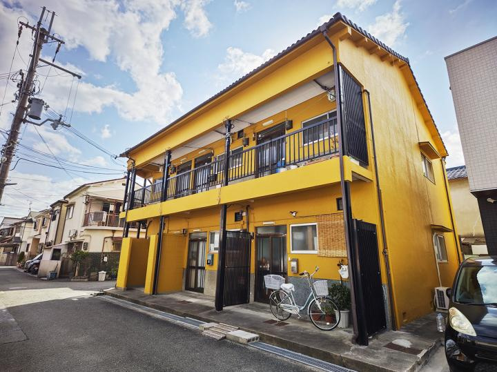 山口文化の外観