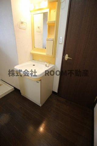 コーポフォレストの洗面所|スペースが確保できる洗面所です