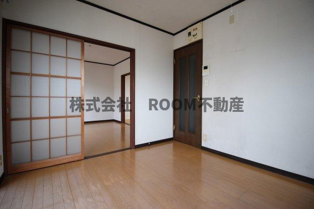 コーポフォレストの洋室|明るい洋室です