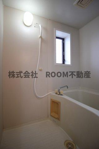 コーポフォレストの浴室|きれいなお風呂です