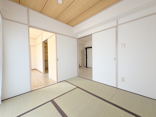 メゾン三晴の和室