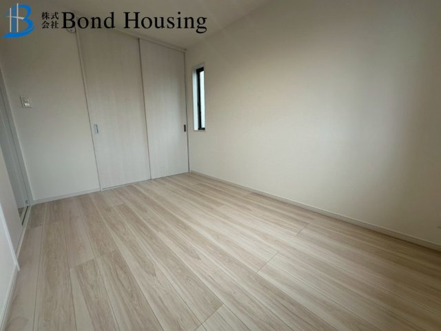 山電　林崎松江海岸駅徒歩３分　明石市貴崎２丁目　新築戸建の洋室