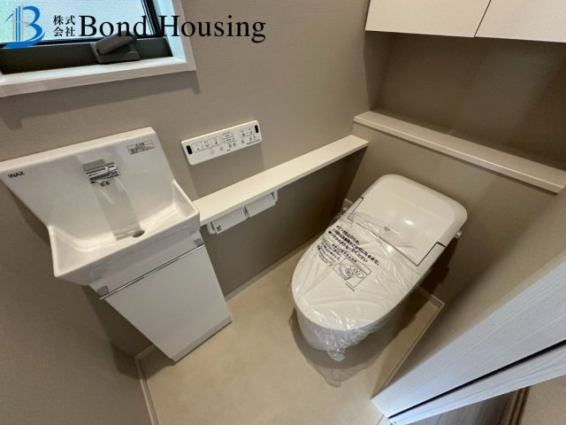 山電　林崎松江海岸駅徒歩３分　明石市貴崎２丁目　新築戸建のトイレ