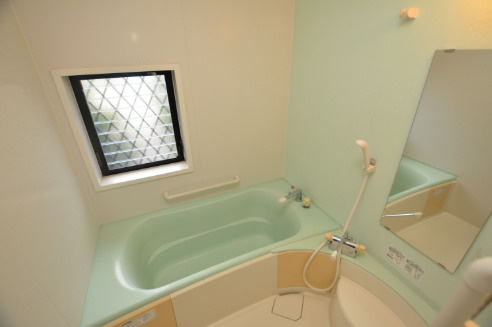 【浴室】 | 目尾戸建