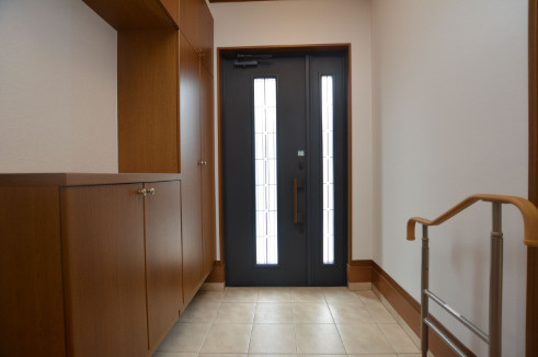 【玄関】 | 目尾戸建