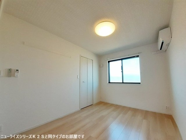 メイプルハイツの内装|明るい室内です