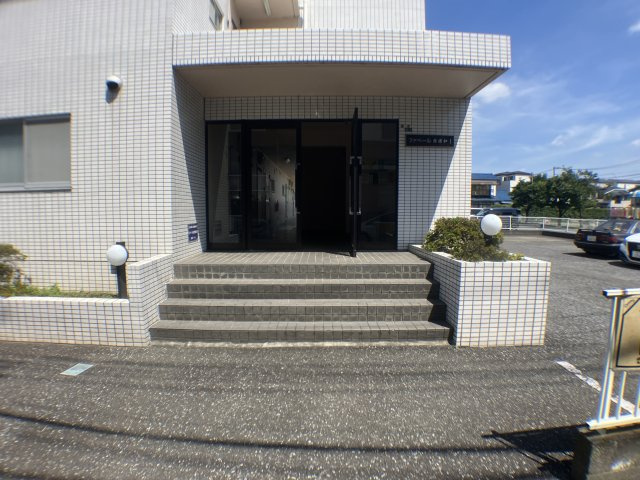 ファベール西浦和Ⅰのエントランス