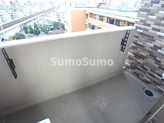 アスヴェル神戸ハーバーサイドのバルコニー|開放的で明るい空間を演出してくれるバルコニーです