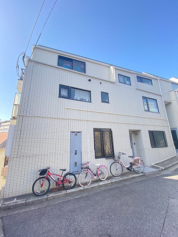 サンロイヤル神垣の外観