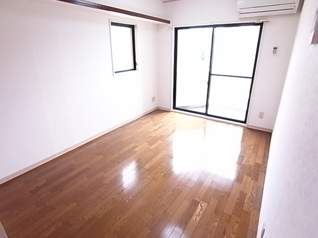 千鳥が丘エヌズの居間・リビング