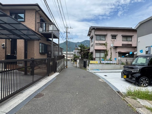ーBloomーブルームー小倉南区横代東町2丁目1期　【小倉南区　新築戸建て】の前面道路含む現地写真