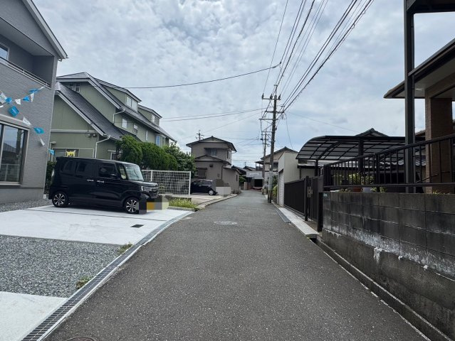 ーBloomーブルームー小倉南区横代東町2丁目1期　【小倉南区　新築戸建て】の前面道路含む現地写真