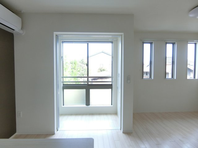 グランドアークⅡの居間・リビング