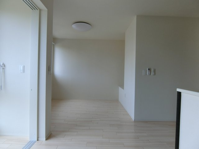 グランドアークⅡの居間・リビング