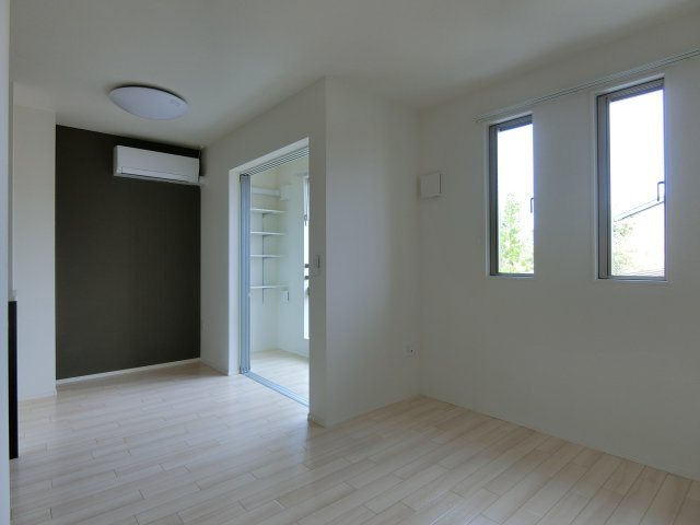 グランドアークⅡの居間・リビング