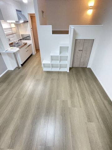 サンテラス・TUTOMIの居間・リビング|使いやすいリビングです