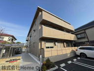 Kaketto Brickowskiの画像