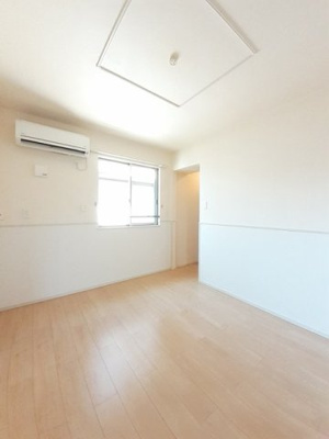 【その他】 | エヴェリーナⅢ