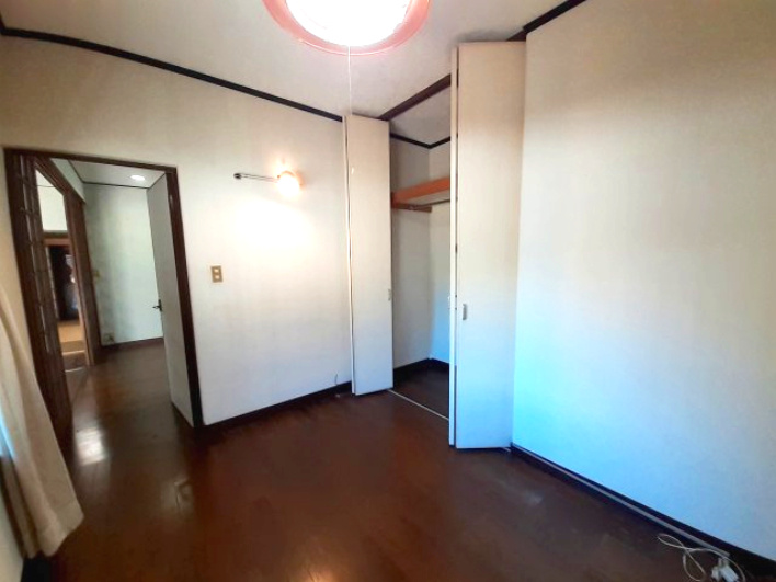 宇土市住吉町の中古一戸建の洋室|5帖