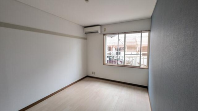 【居間・リビング】 | ファミーユ鶴見 | お持ちの家具の配置を考えると… 