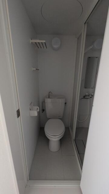 【玄関】 | ファミーユ鶴見 | 一日平均８回、一年平均２５０… 