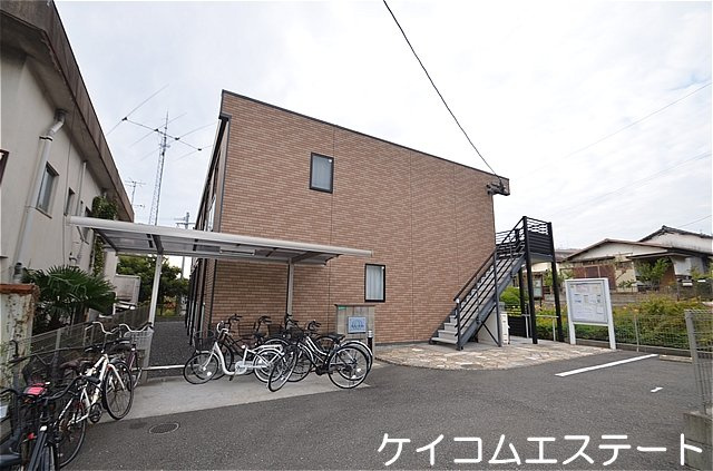 北九州市八幡西区本城３丁目のアパート