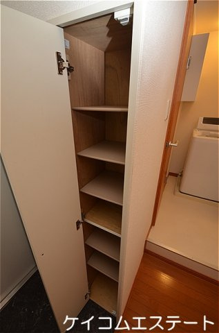 北九州市八幡西区本城学研台２丁目の賃貸マンションの玄関