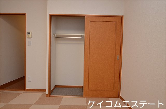 北九州市八幡西区本城学研台２丁目の賃貸マンションの収納