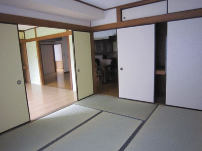 【和室】 | キャステル上福岡 | 来客時にも便利な和室付き