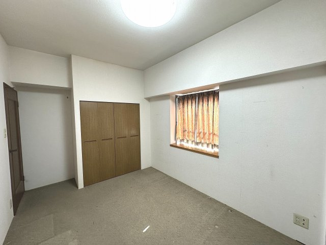 ユーハウス長良川【2階】の洋室