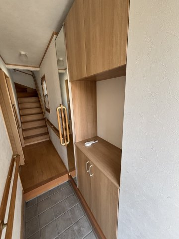 葛飾区細田３丁目　中古戸建の玄関