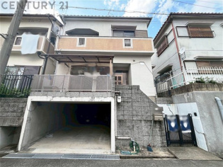 納戸付き４DKの中古戸建です。