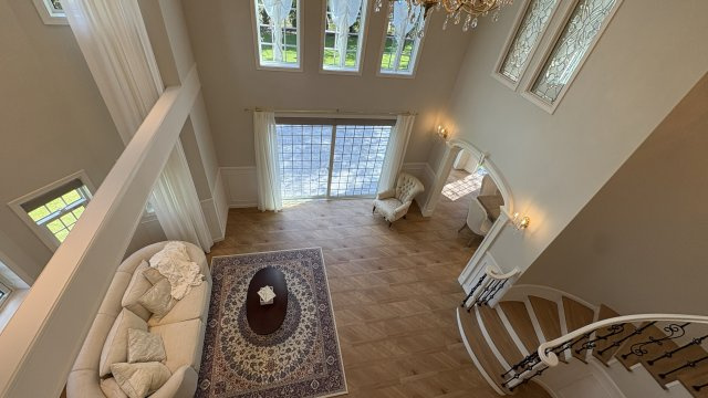 南軽井沢 白レンガが美しい新築戸建てのその他|2F踊り場より。