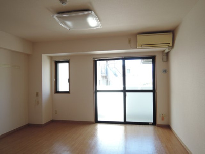 【寝室】 | サンロワール和泉砂川