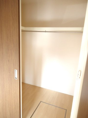 【収納】 | アレビアン | ウォークインクローゼット