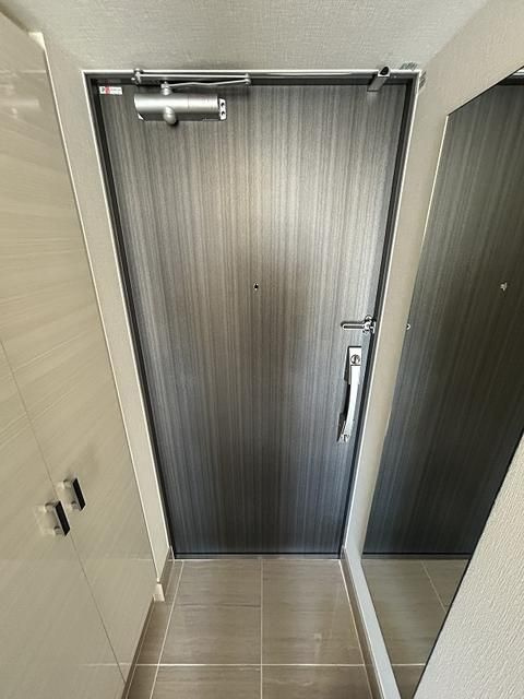 オーキッドレジデンス西川口の玄関