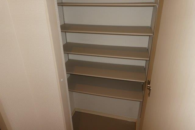 アースガーデンＳＯＪＡの内装|シューズクローゼット