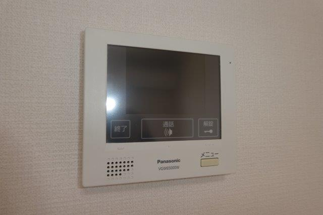 アースガーデンＳＯＪＡのセキュリティ|オートロック連動ＴＶインターホン