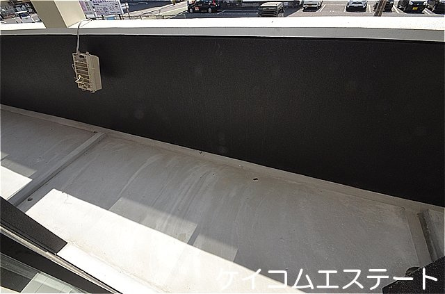 コンダクトレジデンスSANGAMORIのバルコニー