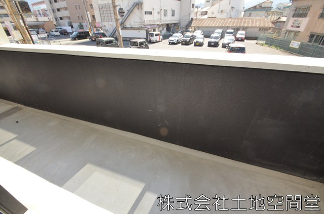 コンダクトレジデンスSANGAMORIのバルコニー