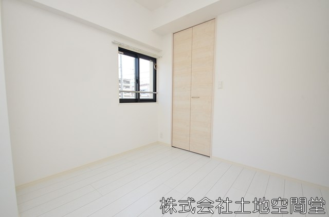 コンダクトレジデンスSANGAMORIの寝室