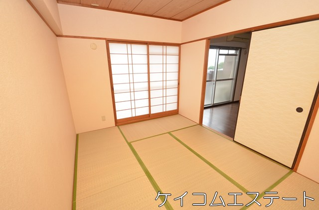 エクレール若葉台の和室