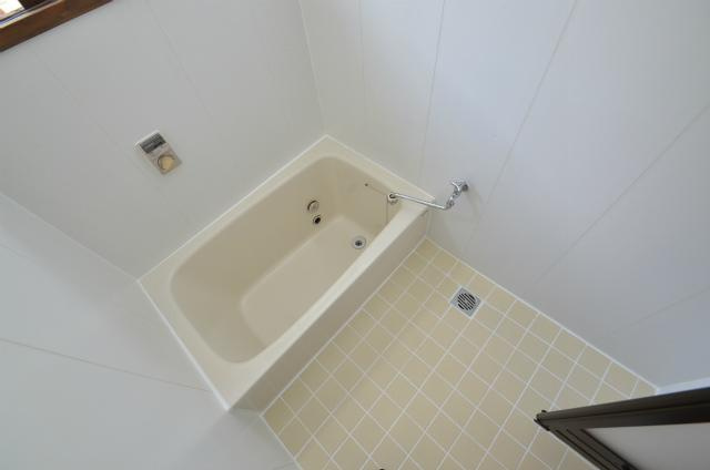 永犬丸4丁目テラスハウスの浴室|浴室：リフォームしました。浴槽（新品）