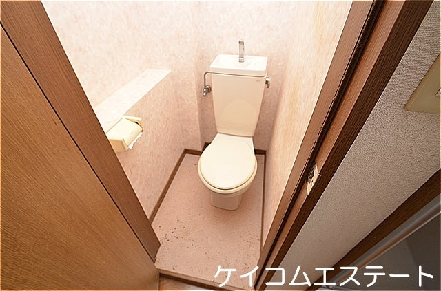 サンハイツニュー日吉のトイレ