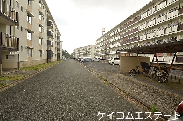 ヴィラナリー中間Ⅱ　5号棟の周辺