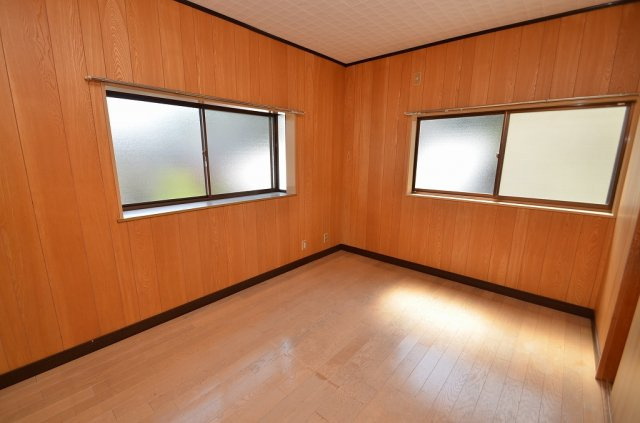 ハイム西町の洋室