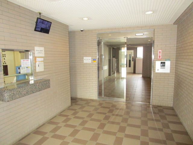 メイツ川越南大塚のエントランス