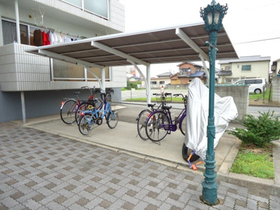 【その他共用部分】 | エバーグリーン手城 A棟 | 屋根付き駐輪場