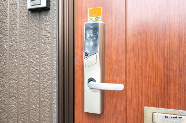 クレイン和のエントランス