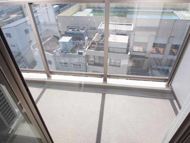 旧：アルカンシェルスクエア桜川（旧：フォレステージ桜川）のバルコニー